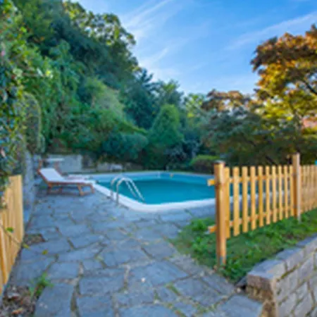 Gianna Piscina Su Villa Ranco